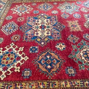 Meet your Posher, Debbie